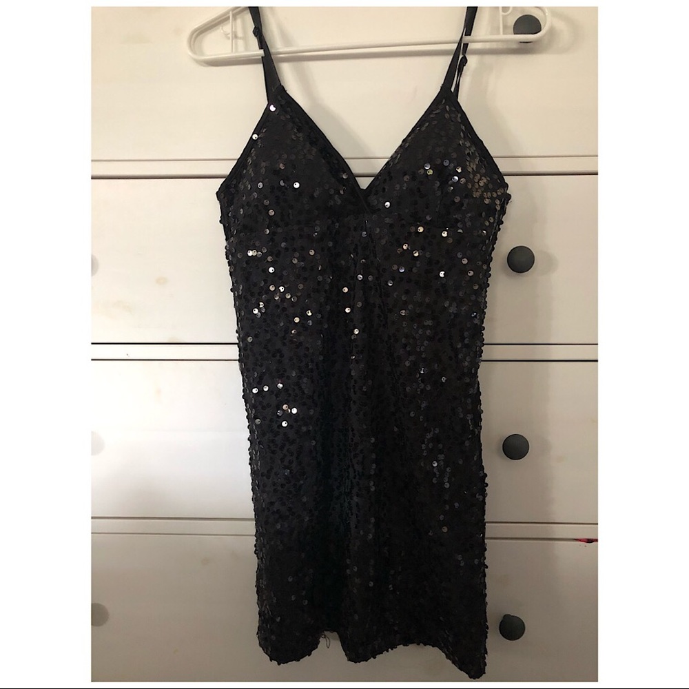 Forever 21 holiday Christmas black sequin dress